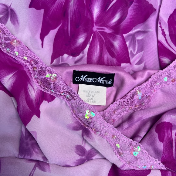 Y2K Vintage Floral Purple and Pink Shade early 00’s Dress with lace and sequence - Picture 9 of 11